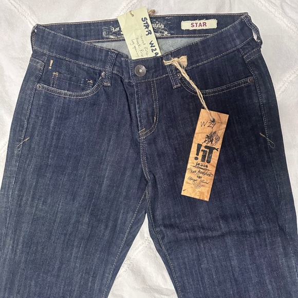 It! Jeans Star: Slim Boot-Cut High-Rise - Picture 1 of 4